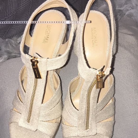 Michael Kors  Sexy Wedge Heels. - Picture 1 of 5